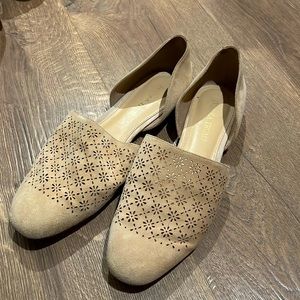 Ivanka trump Itevana flats